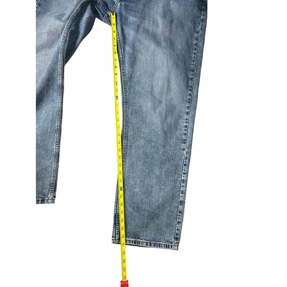 Levis Men's 559 Relaxed Straight-Fit Jeans Size 40 x 32 (31